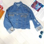Фото Джинсовая голубая куртка с заклёпками 548-976-1