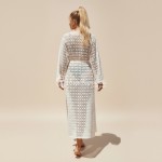 Фото Женская белая кружевная туника-халат макси на длинный рукав с пояском 146-107-2