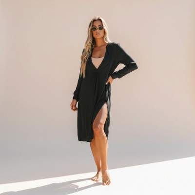 Фото Пляжная туника-рубашка чёрная, длинный рукав, боковые разрезы 146-111-3