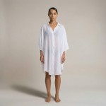 Туника женская пляжная из вискозы Белая Оверсайз One Size 405-97-1-K — вид вблизи Купить Туника женская пляжная из вискозы Белая Оверсайз One Size 405-97-1-K — реальное фото