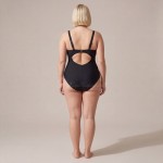 Купить Женский слитный купальник Plus Size чёрный с вырезом на спине 702-05 — реальное фото