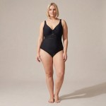 Купить Женский слитный купальник Plus Size чёрный с вырезом на спине 702-05 — реальное фото