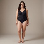 Купить Слитный купальник Plus Size чёрный с запахом и вырезом на спине 703-01 — реальное фото