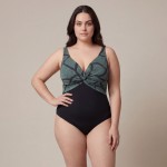 Купить Слитный купальник Plus Size с абстрактным зелёно-чёрным принтом 702-04 — реальное фото