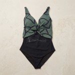 Купить Слитный купальник Plus Size с абстрактным зелёно-чёрным принтом 702-04 — реальное фото