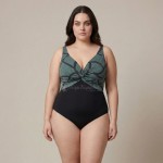 Купить Слитный купальник Plus Size с абстрактным зелёно-чёрным принтом 702-04 — реальное фото